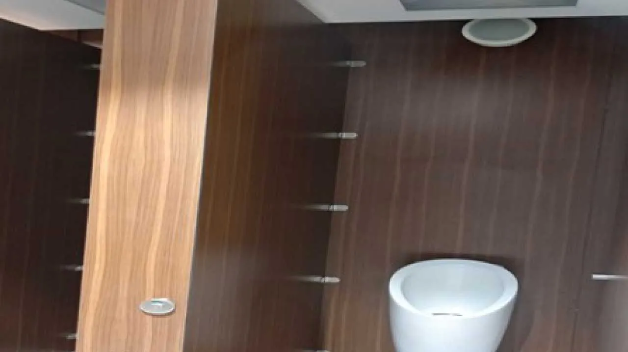 Toilet Cubicle Supplier In Qatar