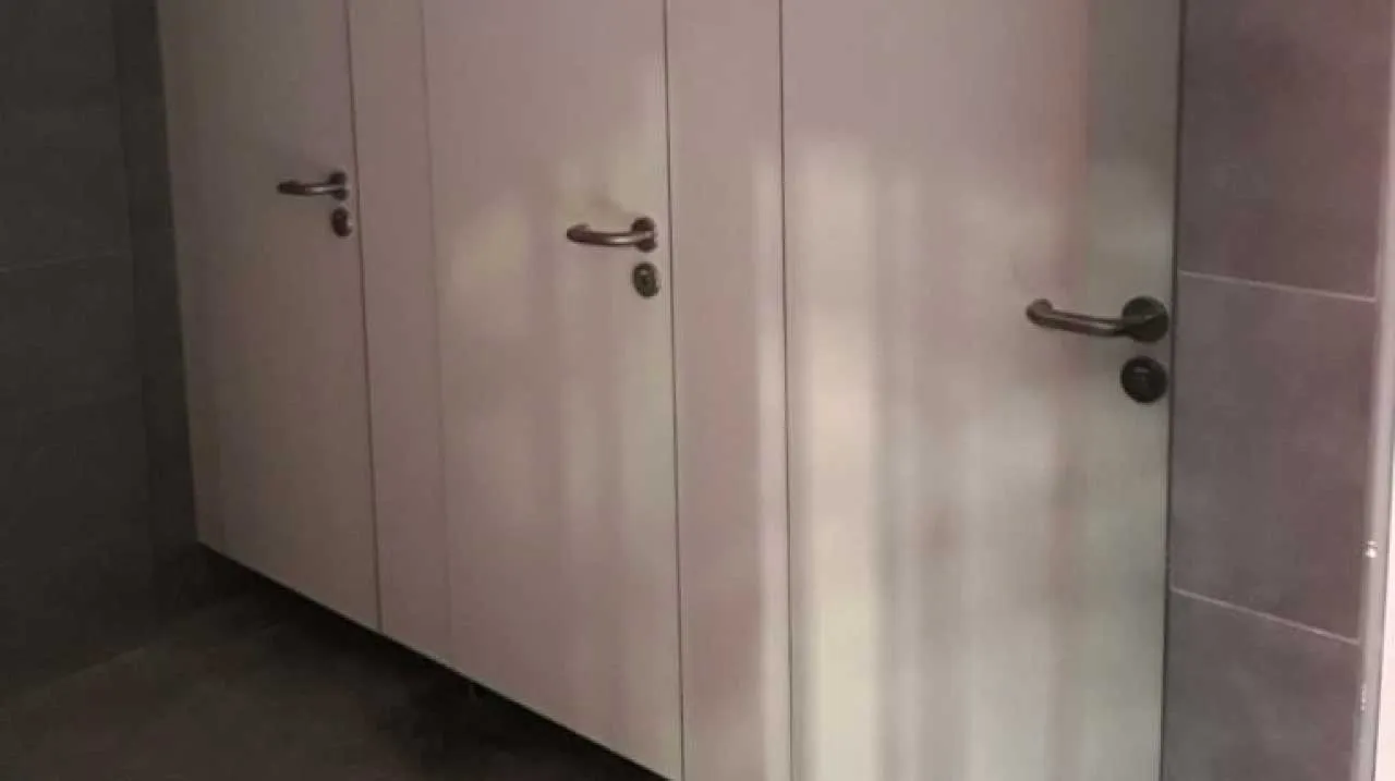 Toilet Cubicle Supplier In Qatar