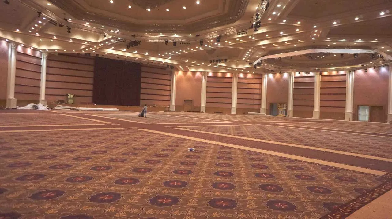 Commercial Carpet Tiles in Qatar