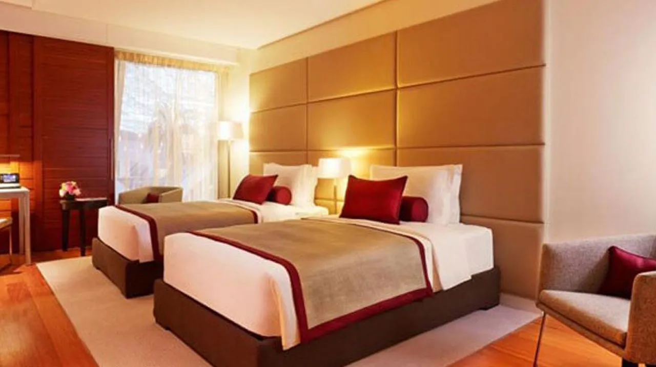 hamad_airport_hotel8-916x503 Commercial Carpet Tiles in Qatar